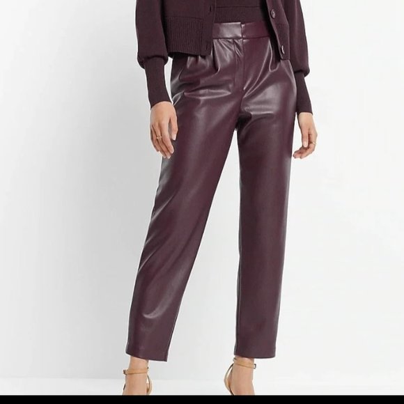 EXPRESS SUPER HIGH WAIST ANKLE FAUX LEATHER PLEATED DARK PURPLE PANTS $108 10 R - Picture 1 of 12